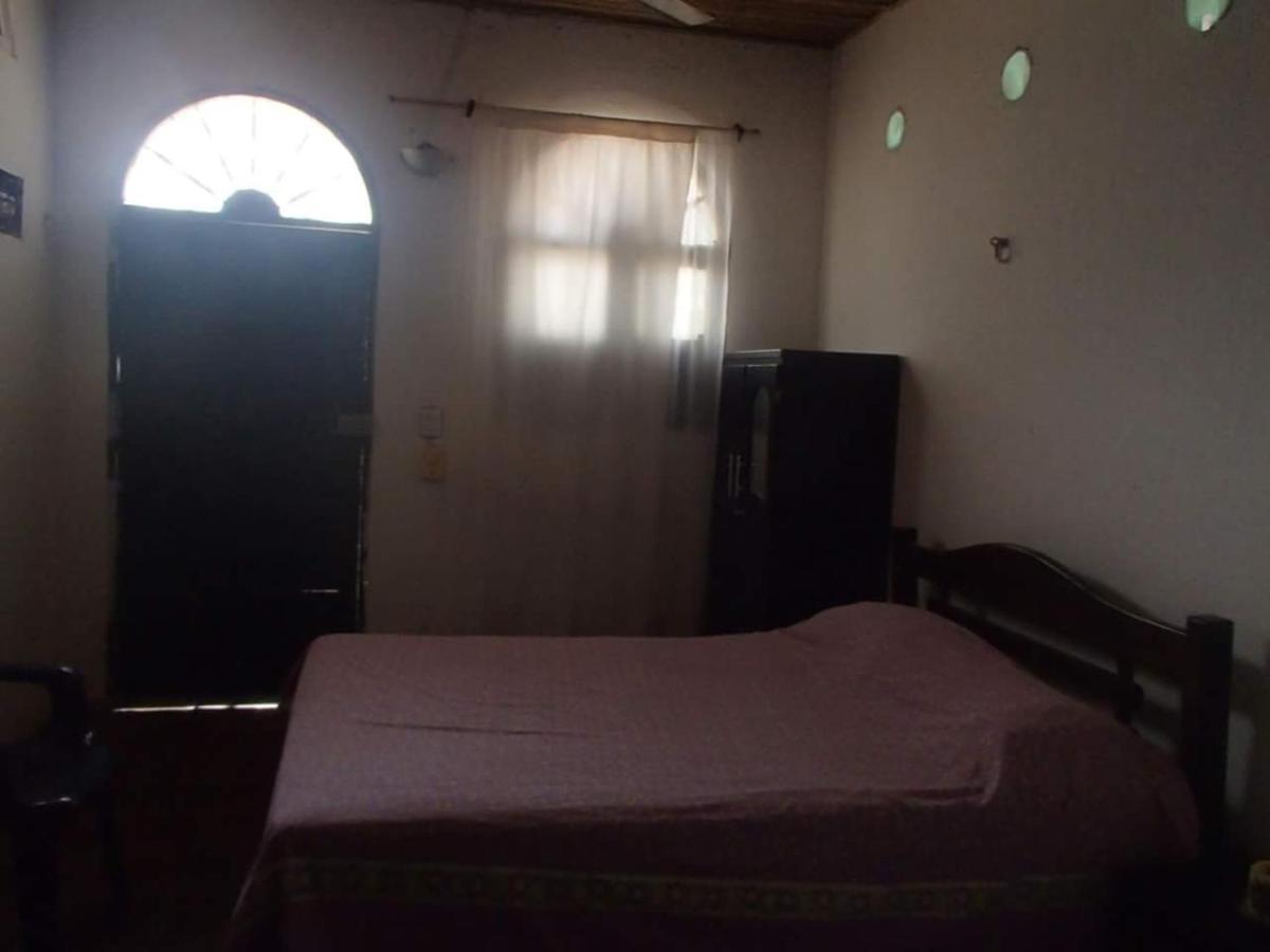 El Garaje Hostal Таганга Екстериор снимка