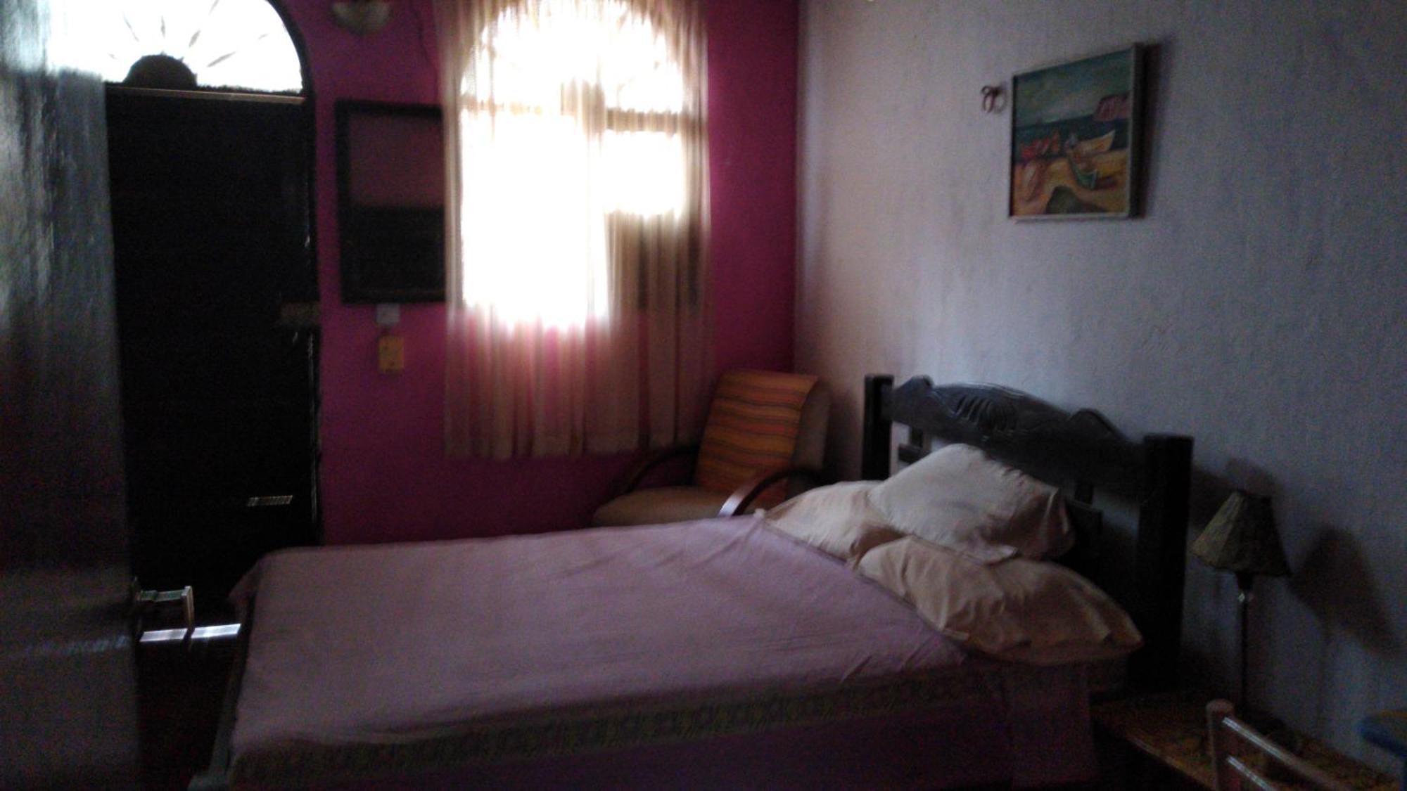 El Garaje Hostal Таганга Екстериор снимка